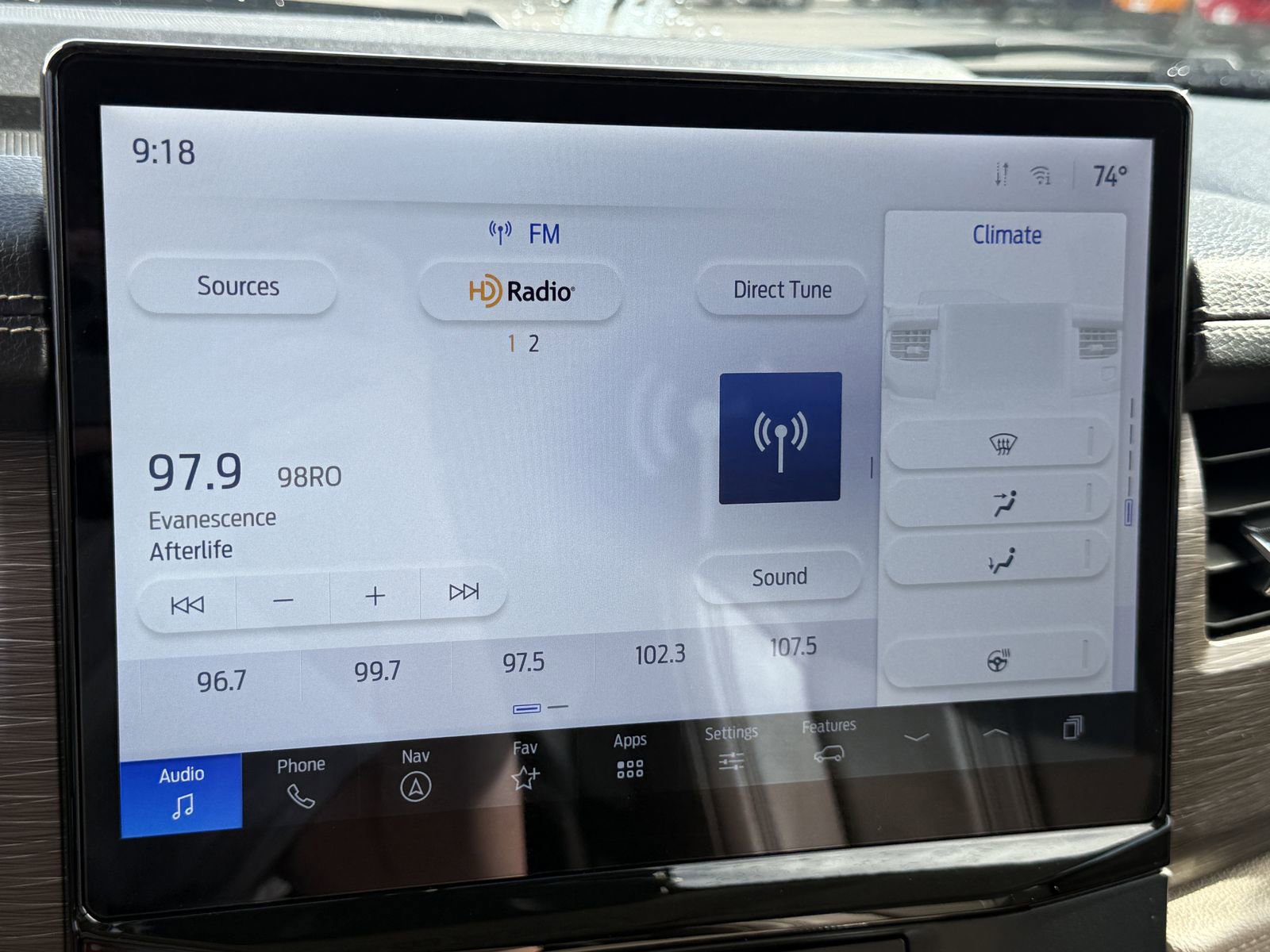 Certified 2024 Ford Expedition Limited image 21