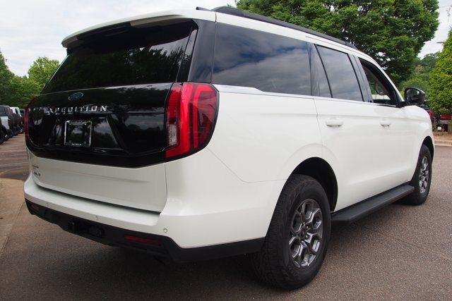 Certified 2025 Ford Expedition Active RWD image 7