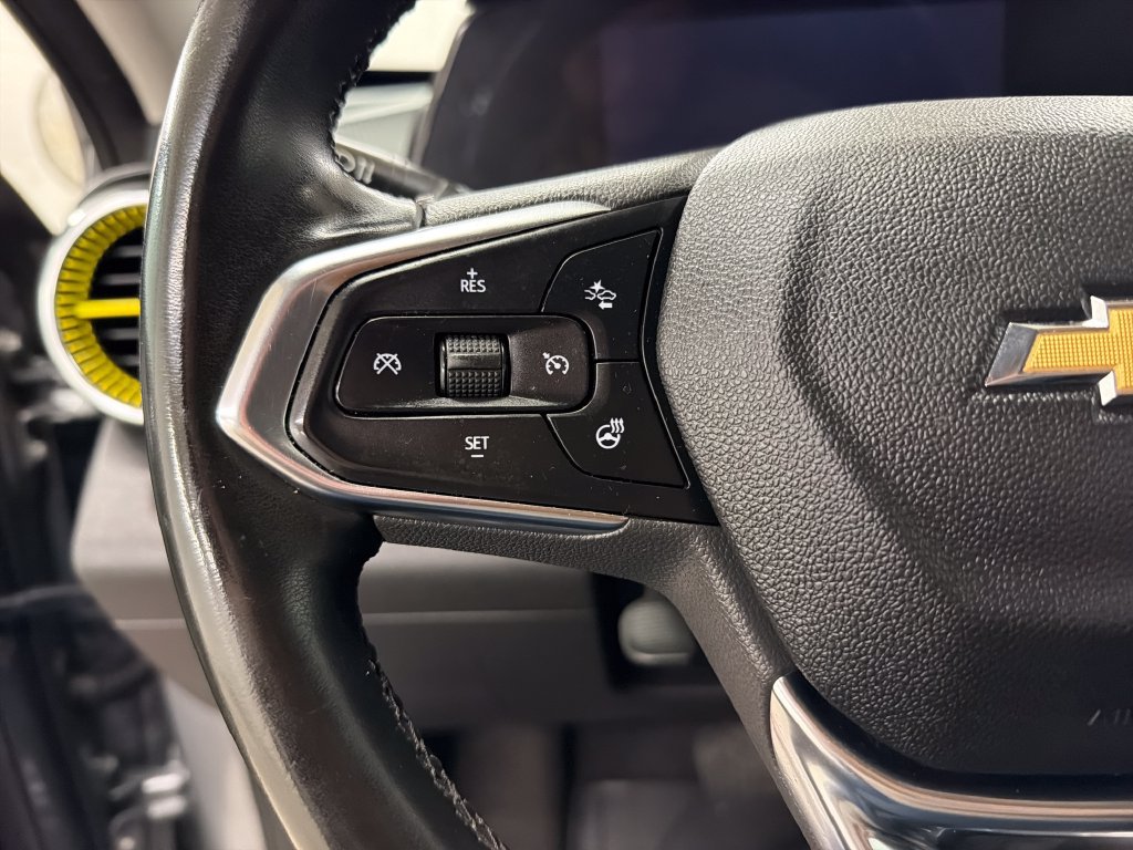 Used 2024 Chevrolet Trax LT w/ Driver Confidence Package FWD image 20