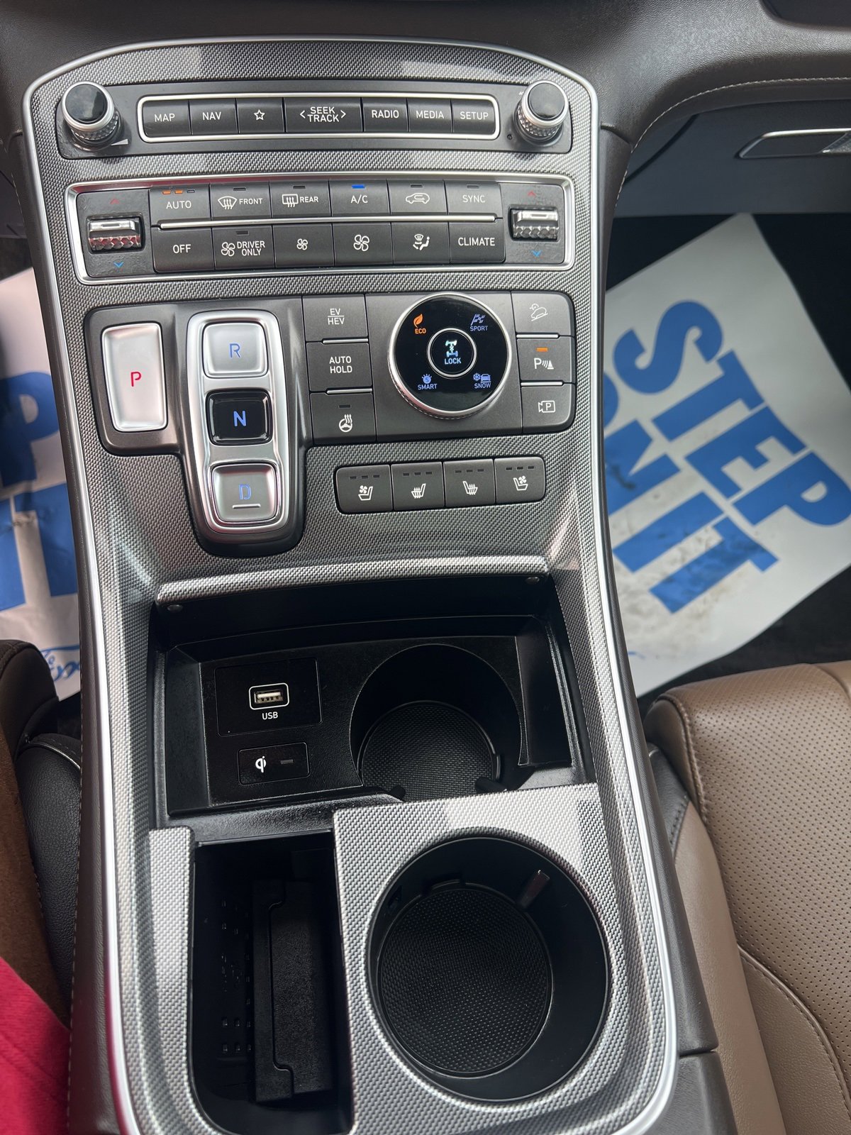 Used 2023 Hyundai Santa Fe Limited image 23