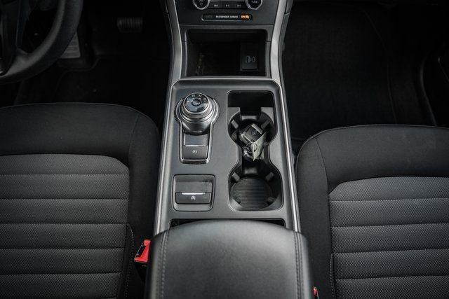 Certified 2022 Ford Edge SE w/ Black Appearance Package image 35