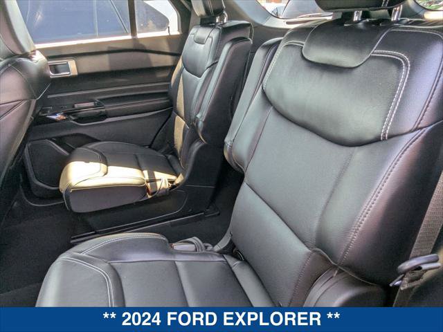 Certified 2024 Ford Explorer ST w/ Equipment Group 401A AWD/4WD image 21