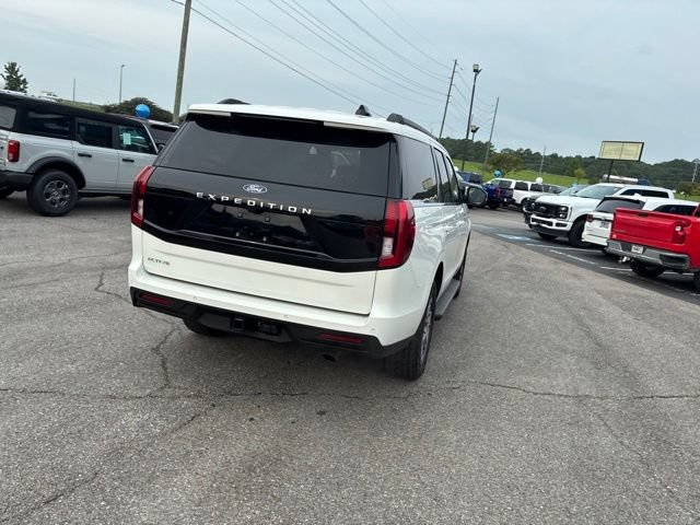 Certified 2025 Ford Expedition Active AWD/4WD image 31