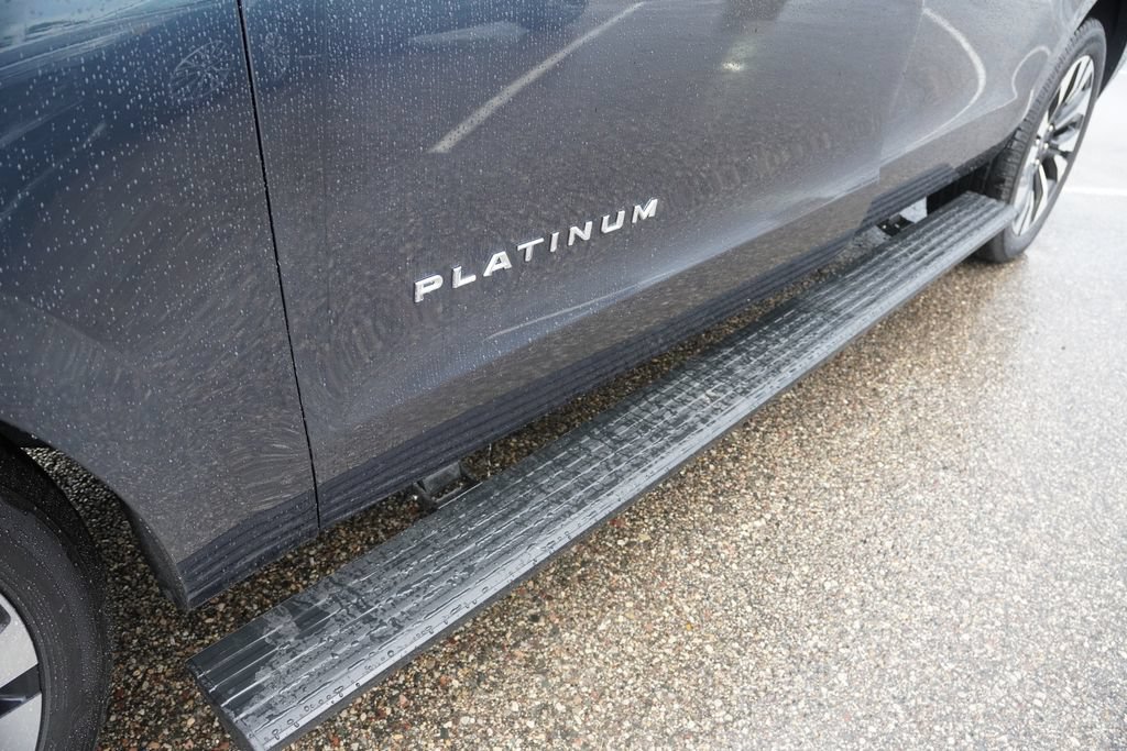 Certified 2025 Ford Expedition Max Platinum w/ Driver's Package AWD/4WD image 14