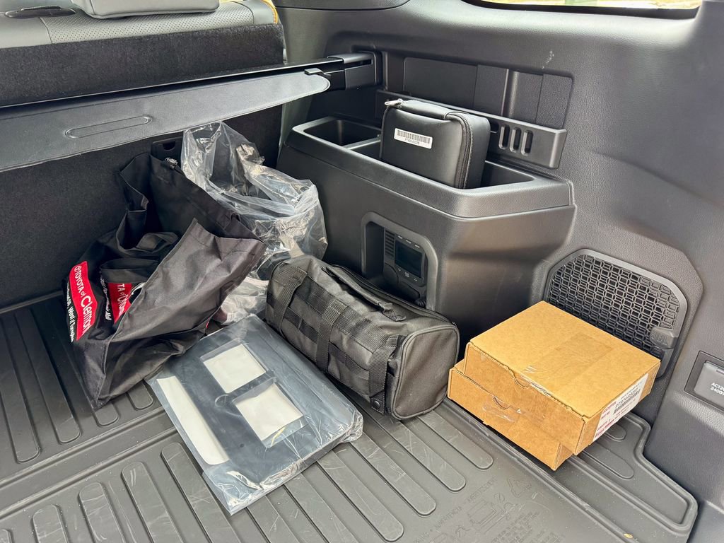 Used 2025 Toyota 4Runner Trailhunter image 16