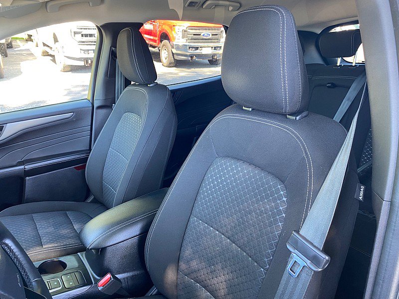 Certified 2023 Ford Escape Active AWD/4WD image 25