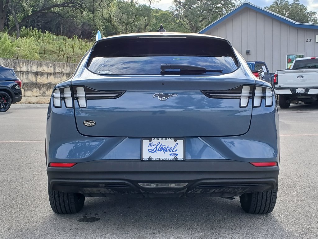 Certified 2024 Ford Mustang Mach-E Select RWD image 4