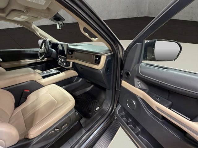 Certified 2022 Ford Expedition Limited AWD/4WD image 19