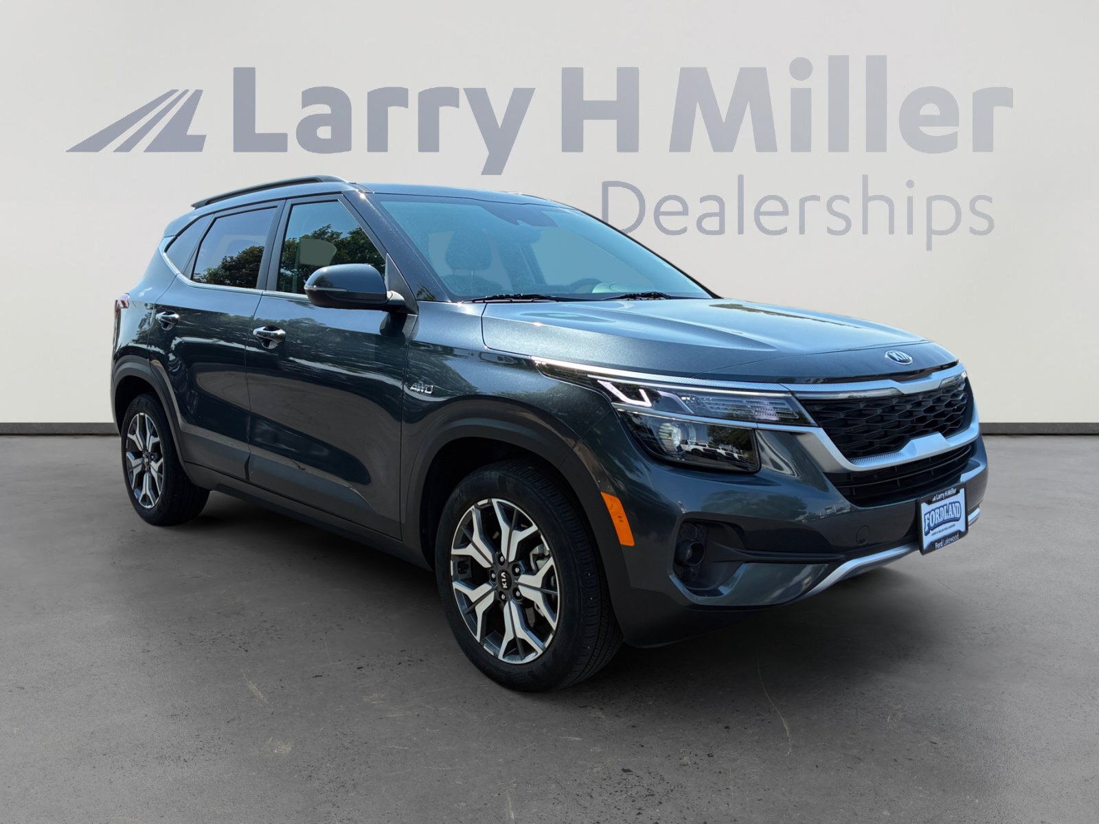 Used 2021 Kia Seltos EX AWD/4WD image 7