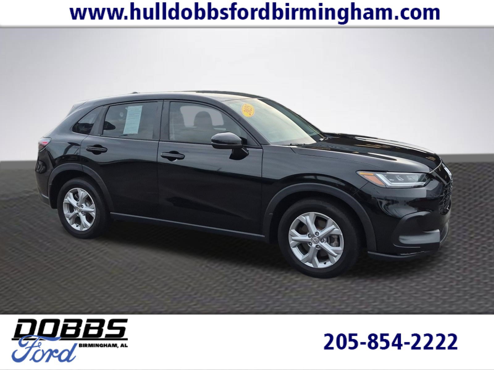 Used 2025 Honda HR-V LX image 1