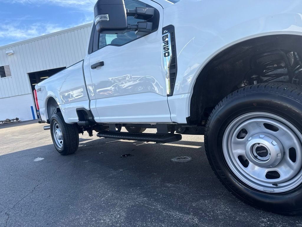 Certified 2025 Ford F350 XL w/ Snow Plow Prep Package AWD/4WD image 32