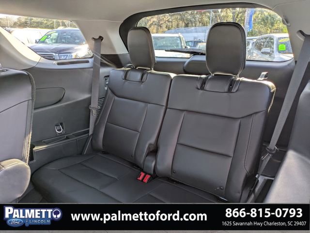 Certified 2024 Ford Explorer XLT w/ Equipment Group 202A image 12