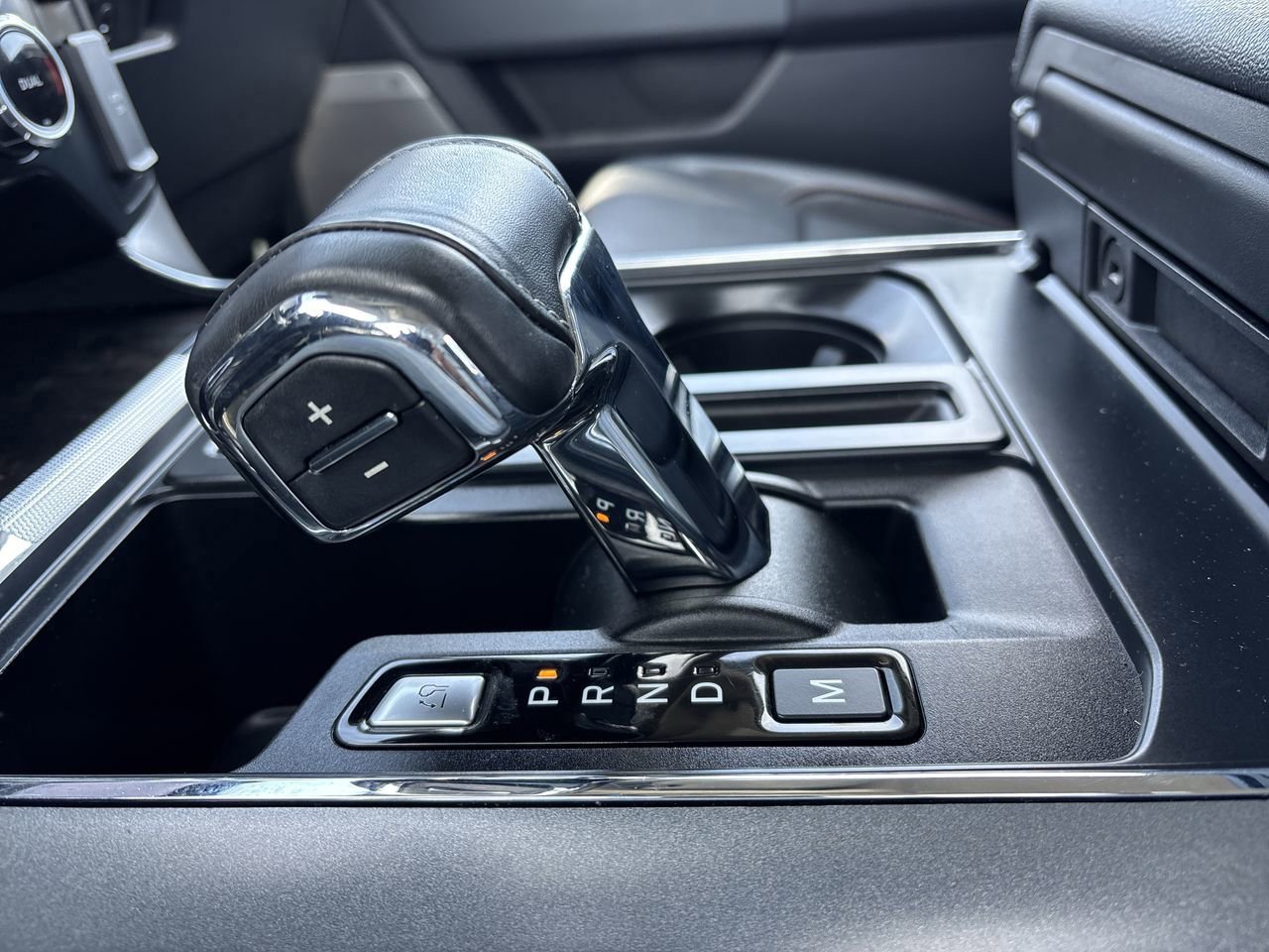 Certified 2023 Ford F150 Lariat w/ Equipment Group 502A High image 32