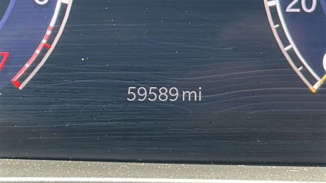 Used 2023 Jeep Grand Cherokee Altitude AWD/4WD image 27