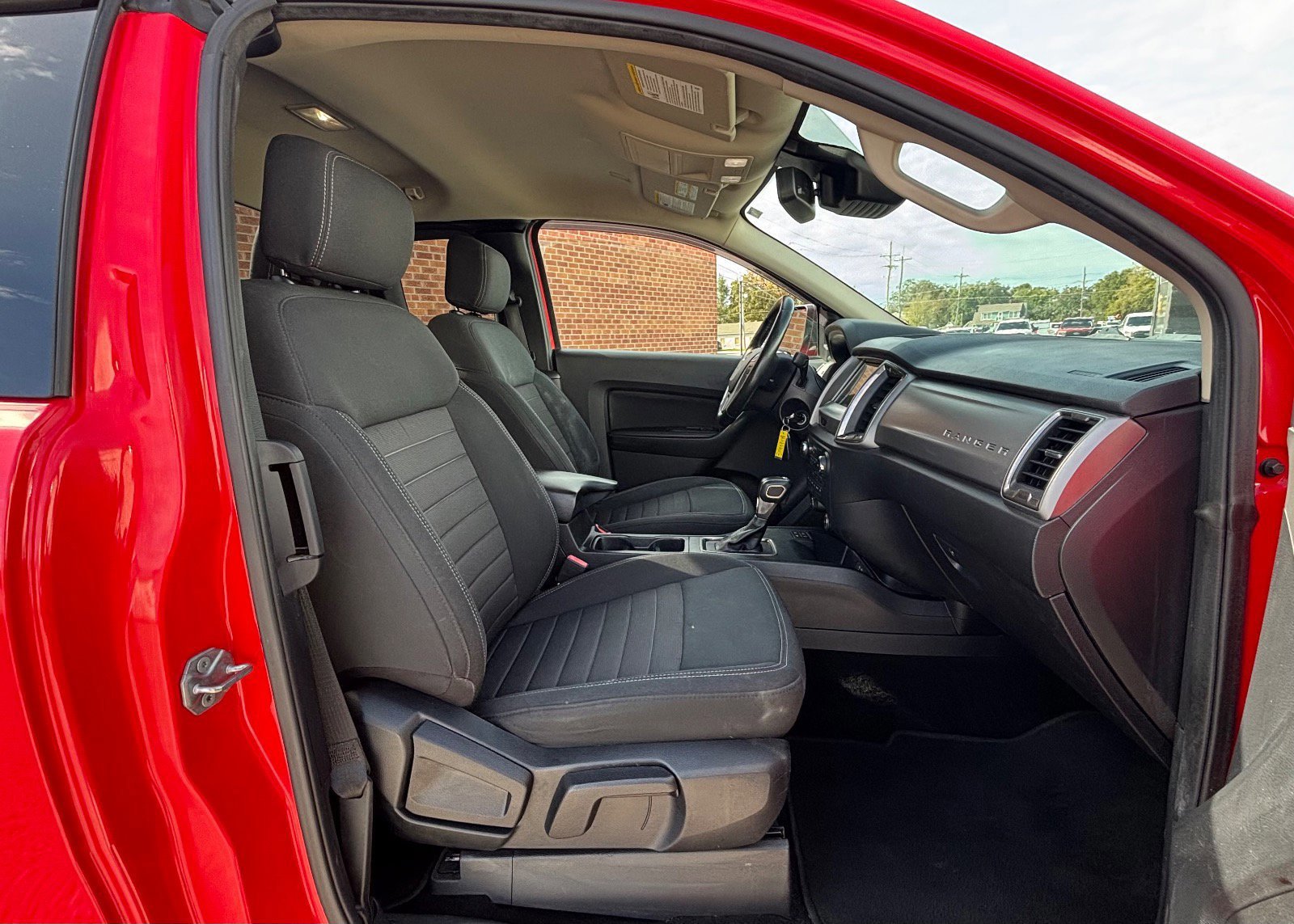 Certified 2020 Ford Ranger XLT w/ Equipment Group 301A Mid image 24