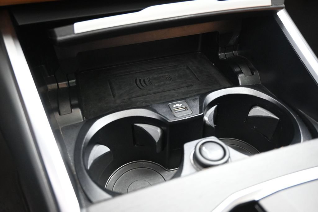 Used 2023 BMW i4 eDrive35 w/ Parking Assistance Package RWD image 18