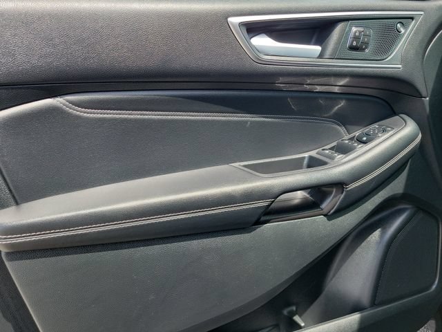 Certified 2024 Ford Edge Titanium AWD/4WD image 22