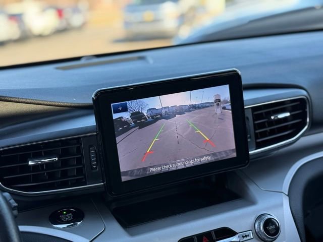 Certified 2020 Ford Explorer XLT w/ Equipment Group 202A image 18