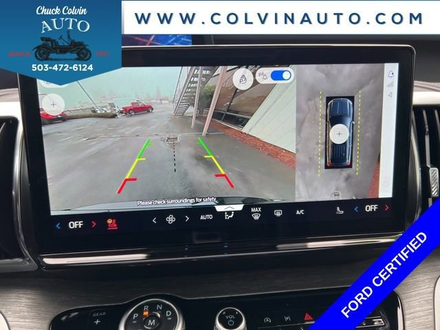 Certified 2025 Ford Expedition Platinum image 20