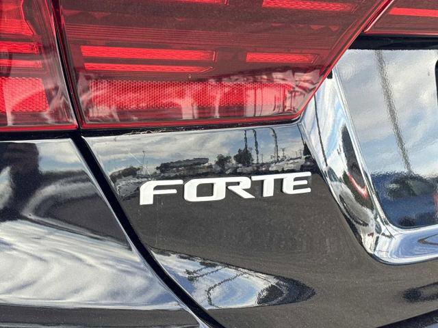 Used 2023 Kia Forte GT-Line image 26