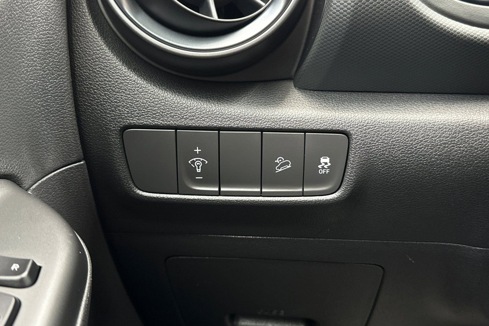 Used 2023 Hyundai Kona N Line AWD/4WD image 29