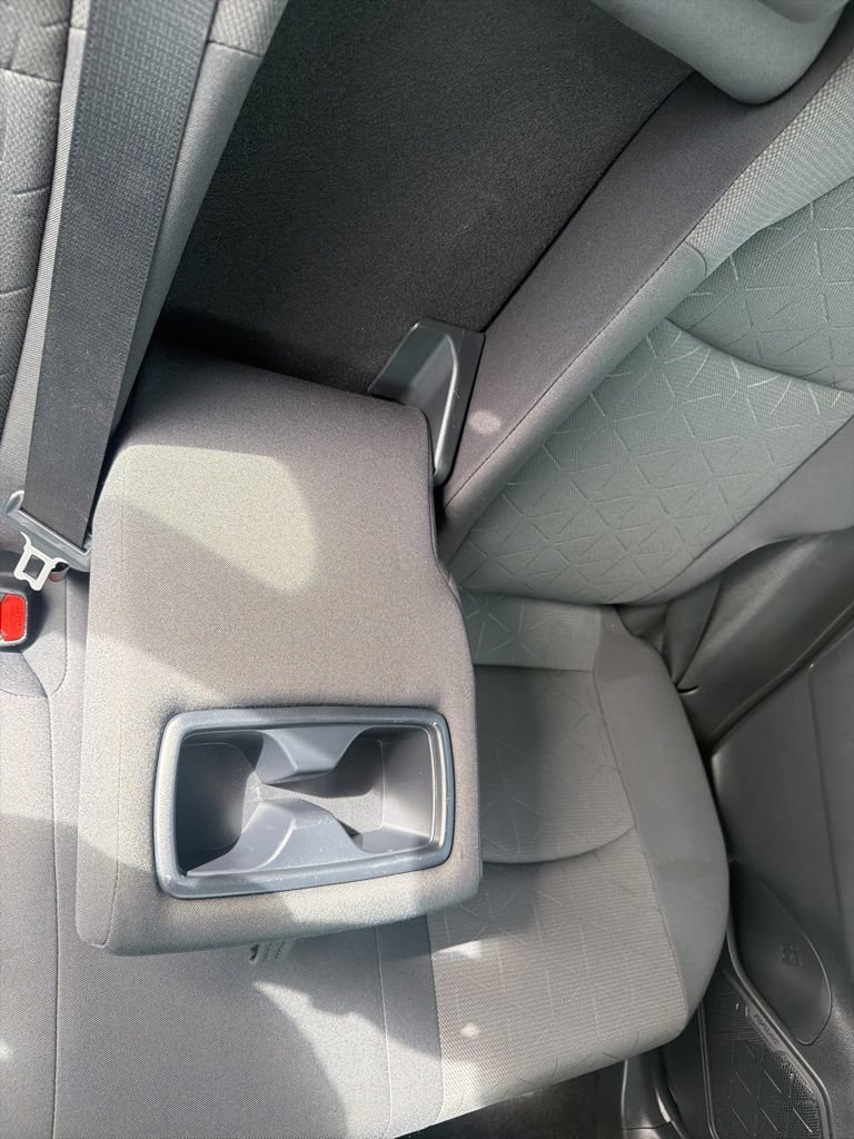 Used 2023 Toyota RAV4 XLE AWD/4WD image 41