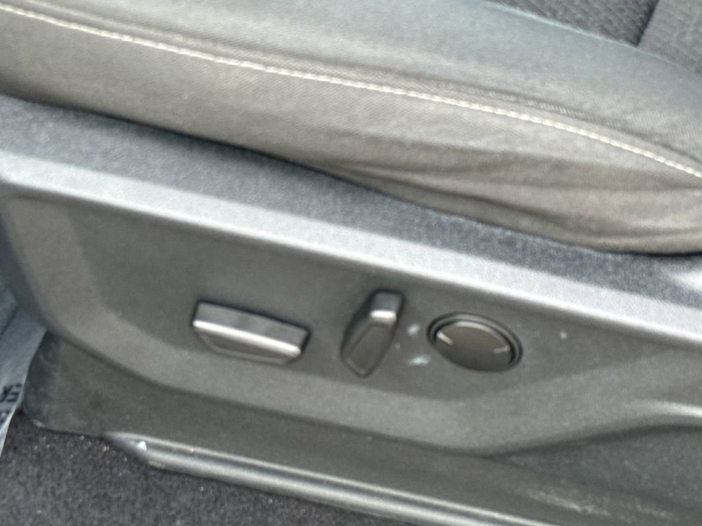 Certified 2023 Ford F150 XLT w/ Equipment Group 302A High image 27