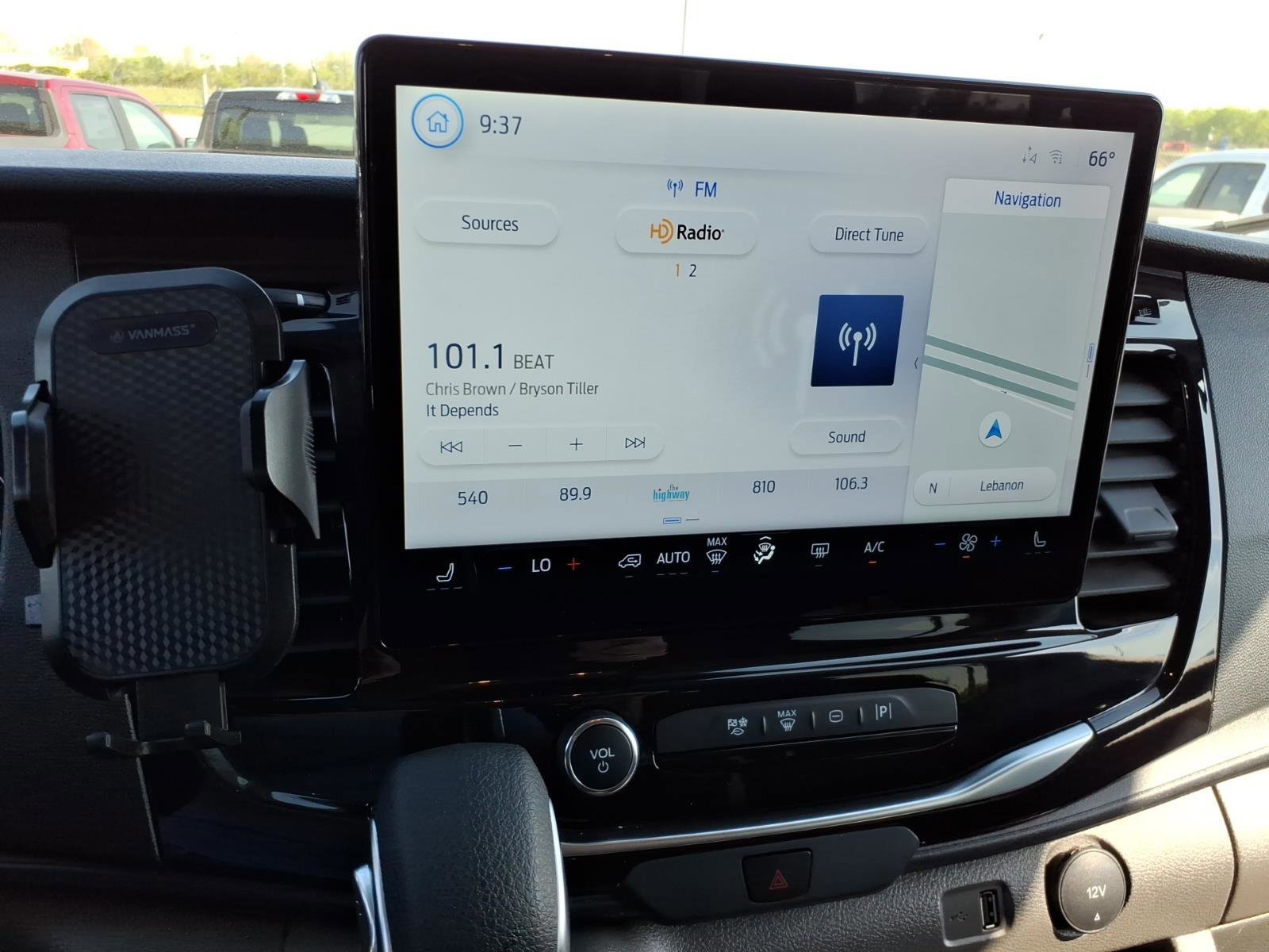 Certified 2024 Ford Transit 350 XLT image 19