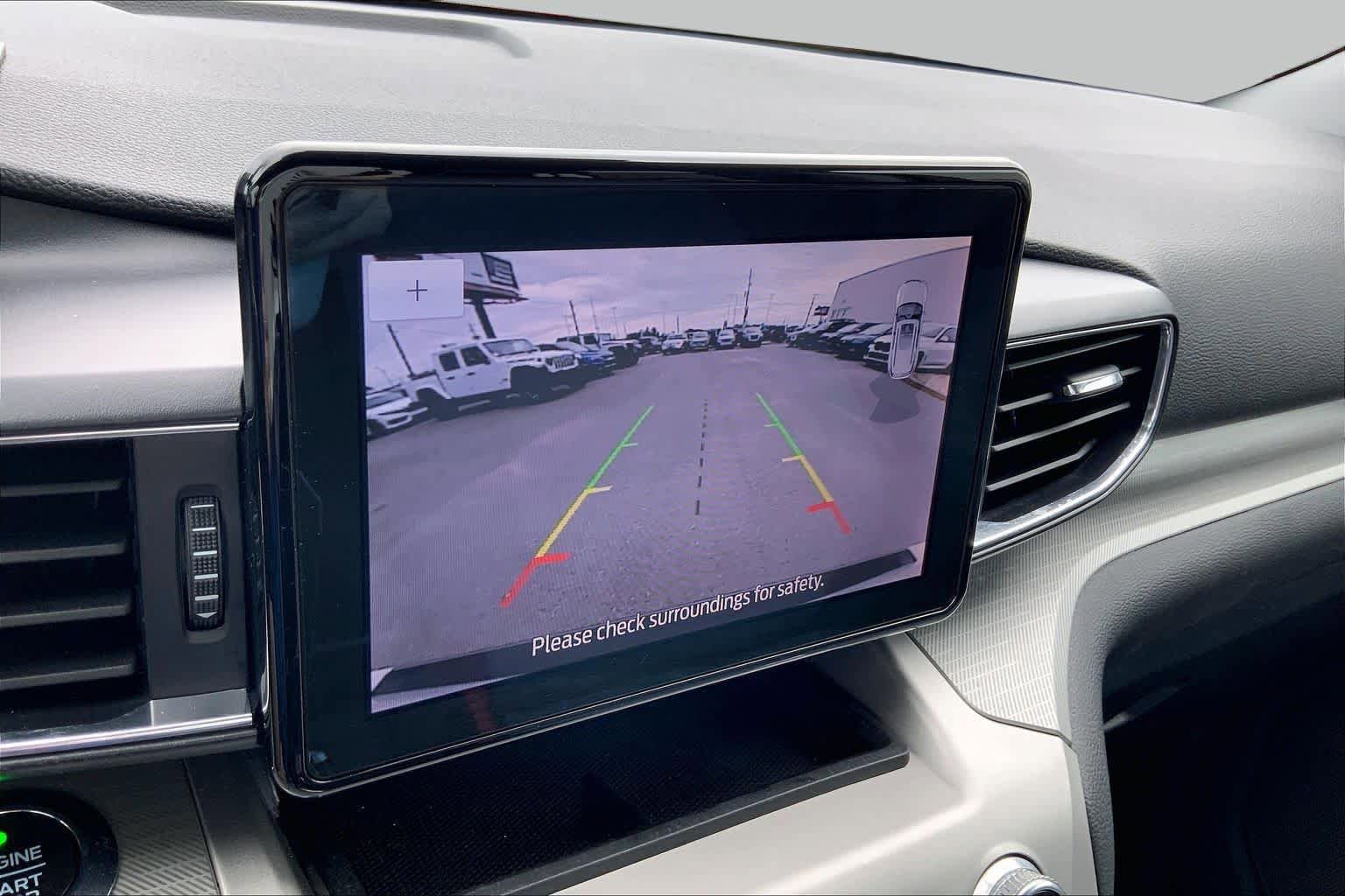 Certified 2021 Ford Explorer XLT w/ Equipment Group 202A RWD image 26