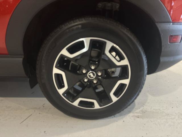 Certified 2023 Ford Bronco Sport Outer Banks w/ Tech Package AWD/4WD image 9