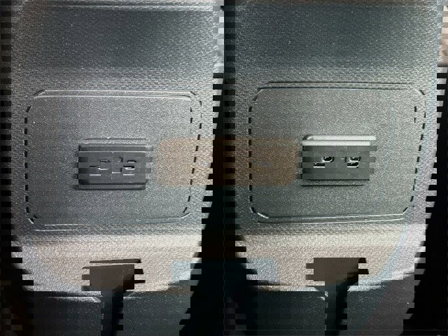 Certified 2025 Ford Maverick XL w/ 4K Tow Package image 12