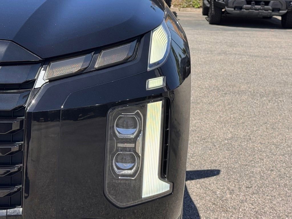 Used 2023 Hyundai Palisade SEL FWD image 8