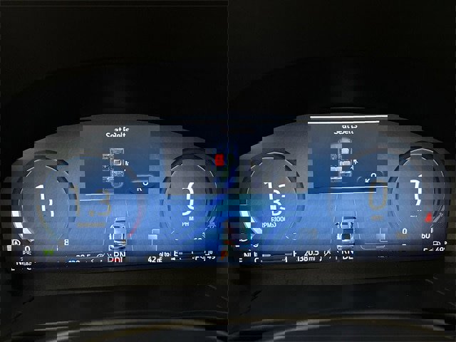 Certified 2023 Ford Escape ST-Line Select w/ Tech Pack #2 image 7