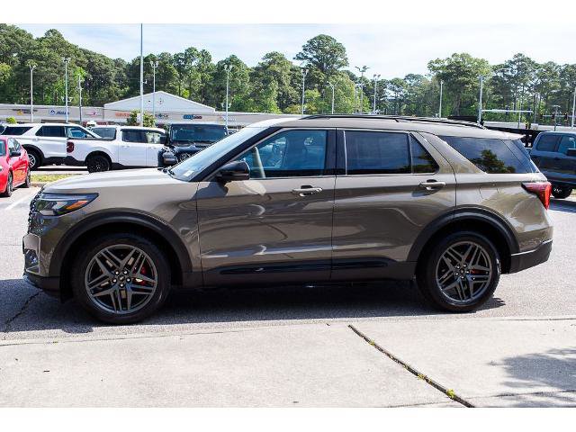 Certified 2026 Ford Explorer ST w/ Sun And Sound Package AWD/4WD image 3
