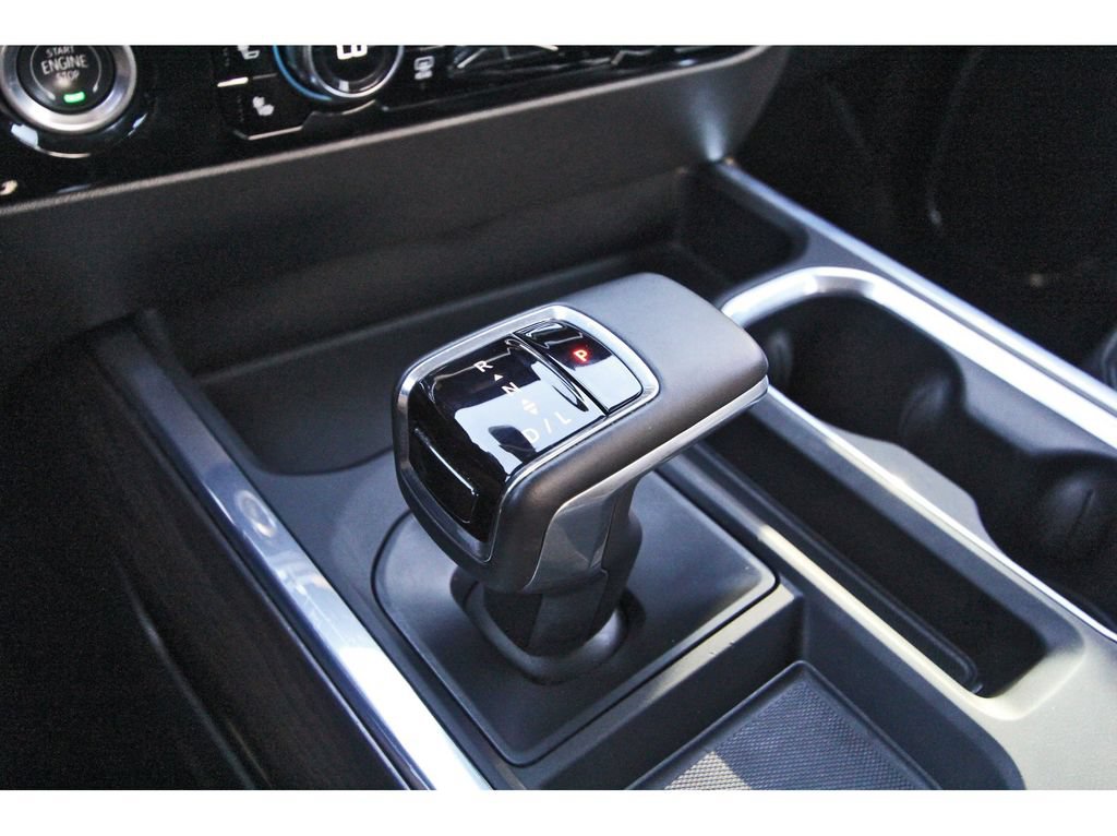 Used 2023 GMC Sierra 1500 SLT AWD/4WD image 24