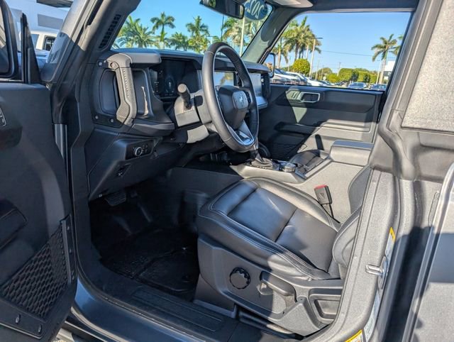 Certified 2025 Ford Bronco Badlands AWD/4WD image 7