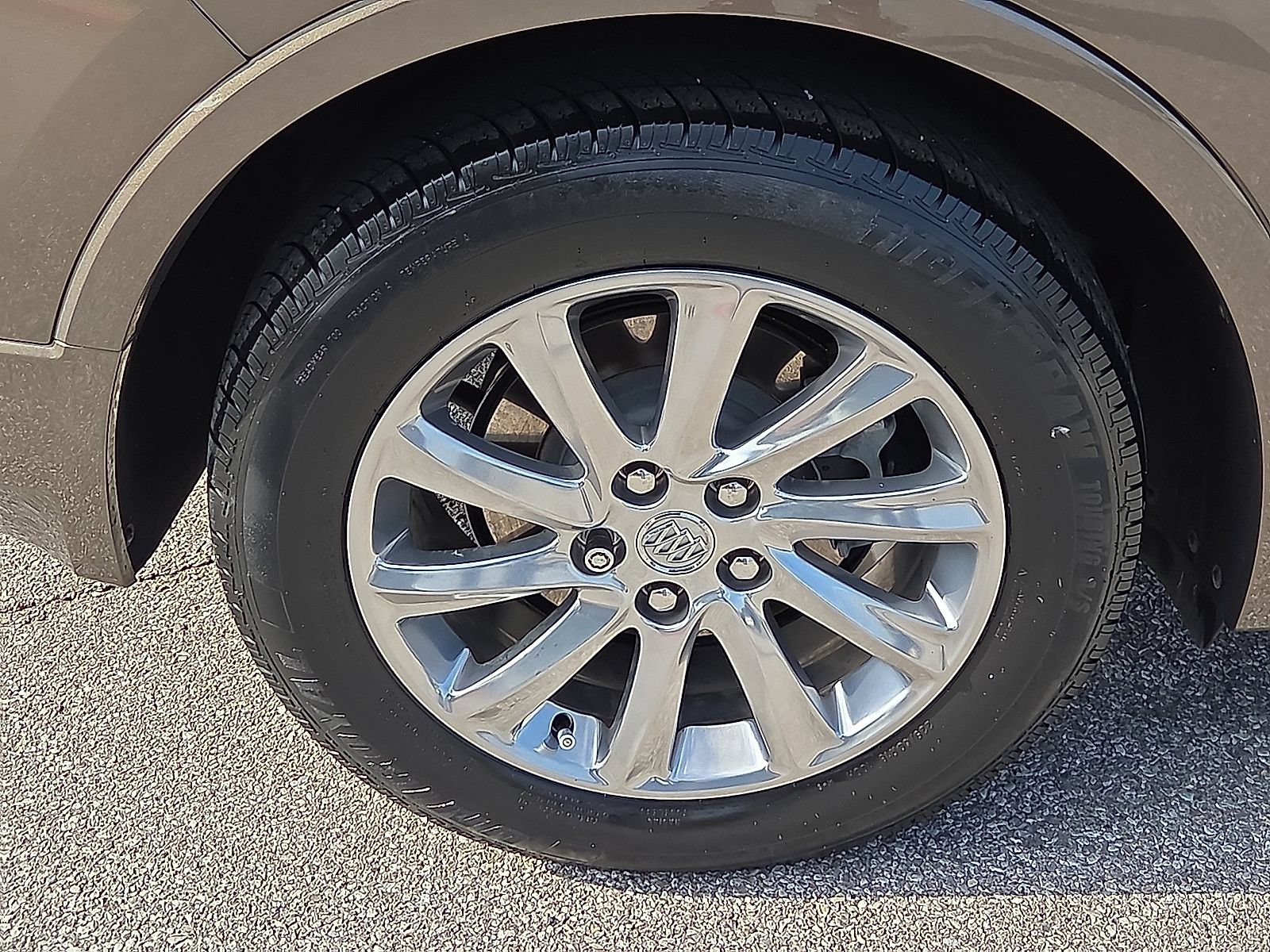 Used 2019 Buick Envision Essence FWD image 7