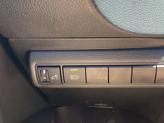 Used 2023 Toyota Corolla LE FWD image 19