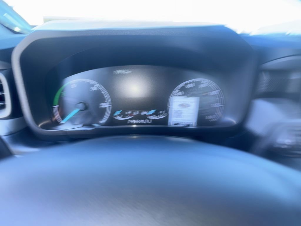 Certified 2023 Ford Maverick XLT w/ XLT Luxury Package image 11