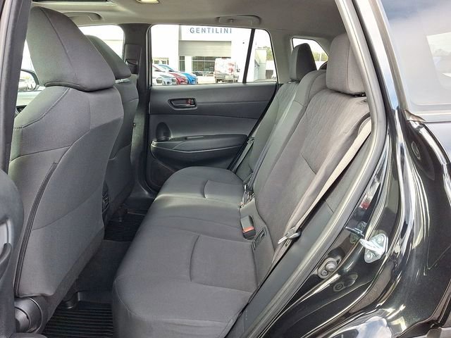 Used 2024 Toyota Corolla Cross LE w/ Moonroof Package AWD/4WD image 30