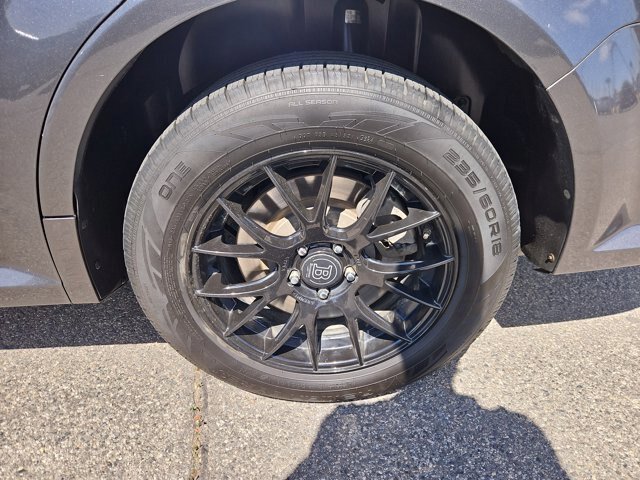Certified 2018 Ford Flex Limited w/ Equipment Group 303A AWD/4WD image 10