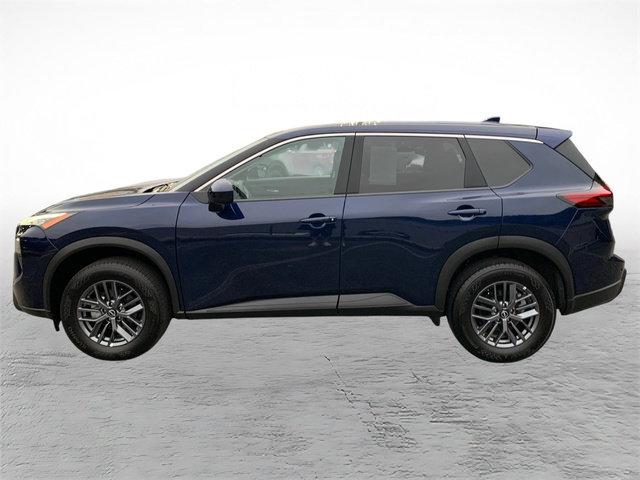 Used 2026 Nissan Rogue SV AWD/4WD image 5