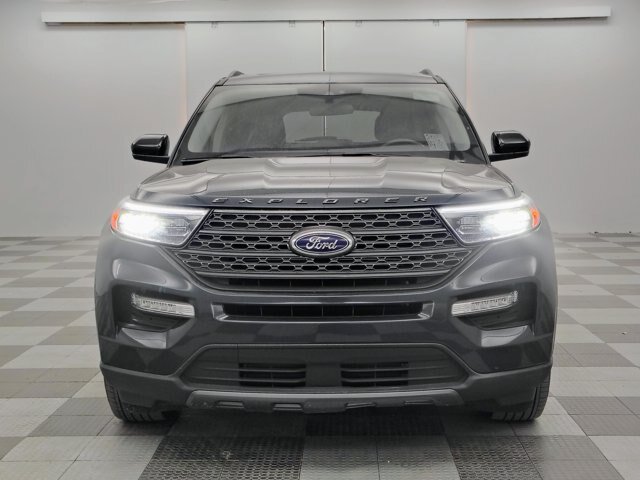 Certified 2024 Ford Explorer XLT w/ Equipment Group 202A AWD/4WD image 8