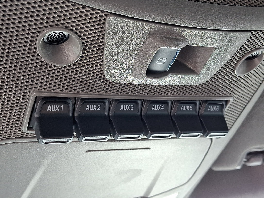 Certified 2020 Ford F350 Lariat AWD/4WD image 25