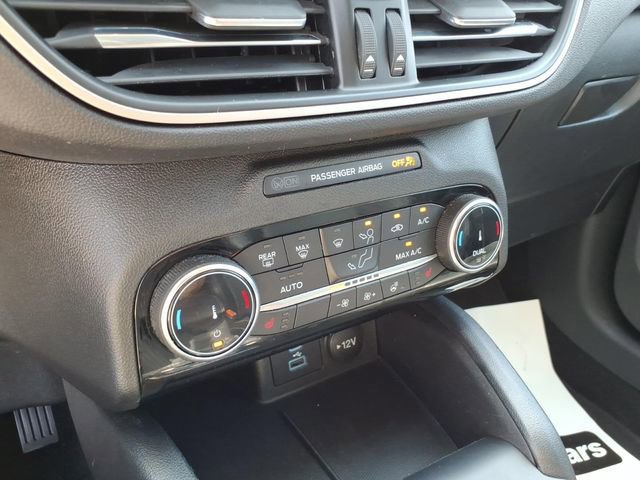 Certified 2022 Ford Escape SEL AWD/4WD image 31