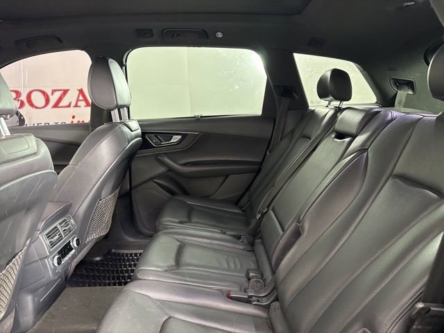 Used 2017 Audi Q7 3.0T Premium Plus image 13