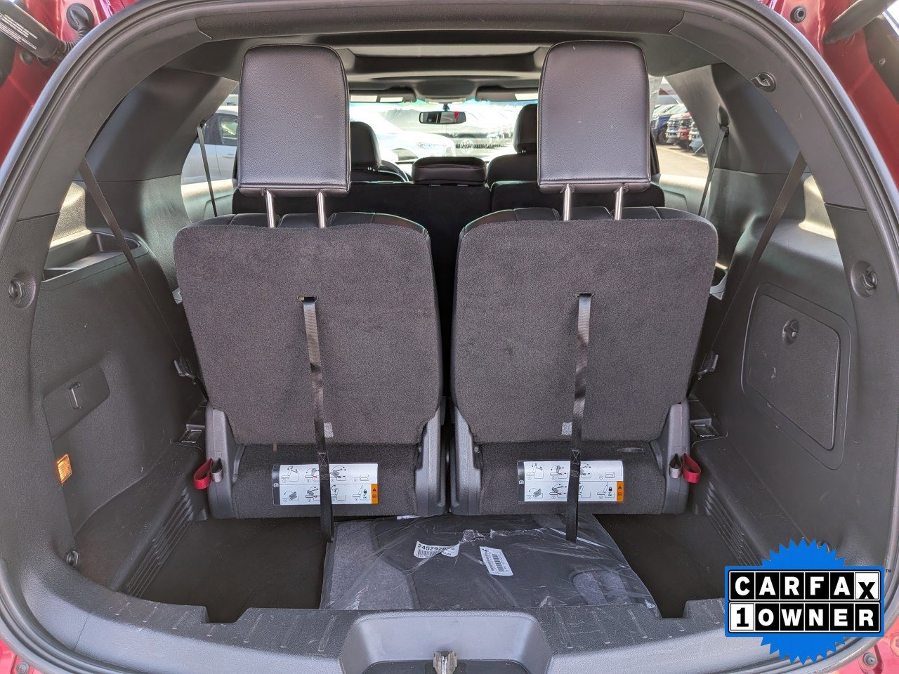 Certified 2017 Ford Explorer XLT w/ Equipment Group 202A AWD/4WD image 14