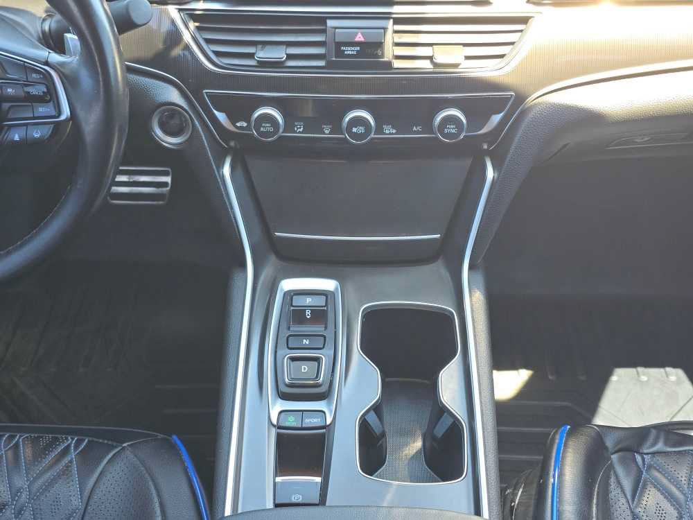 Used 2022 Honda Accord Sport image 13