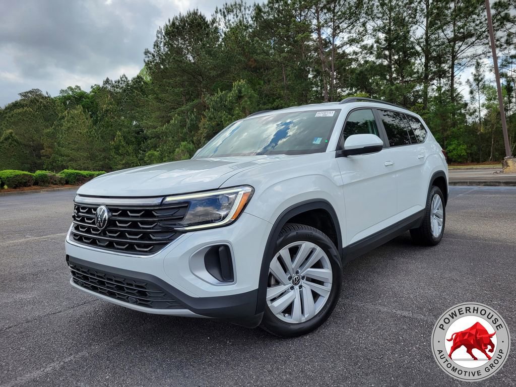 Used 2024 Volkswagen Atlas SE FWD image 1