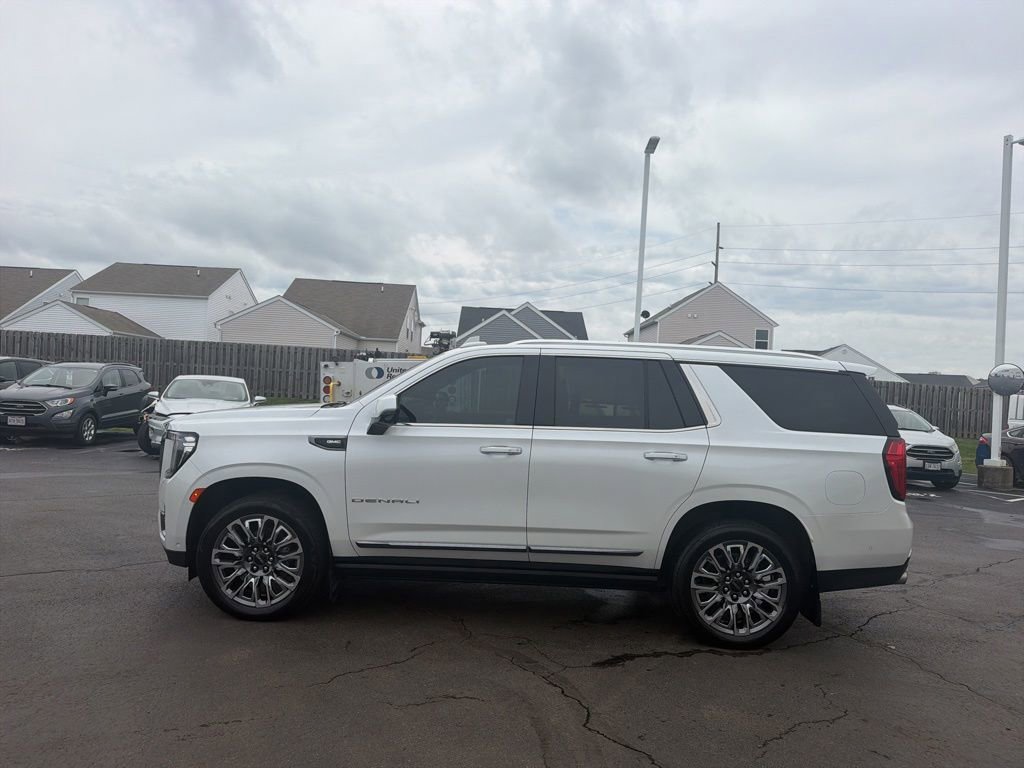 Used 2024 GMC Yukon Denali Ultimate AWD/4WD image 4